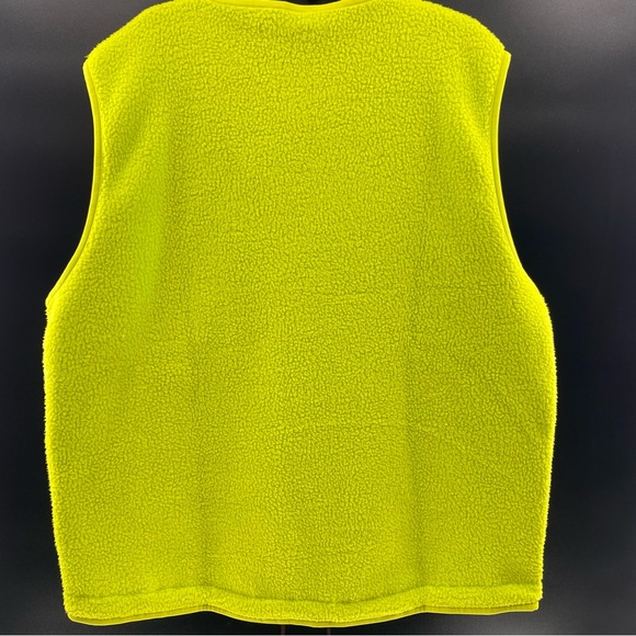 Nike Sportswear High Pile Fleece Sherpa Vest Size XL DD5025-345 Venom Green - Picture 2 of 5